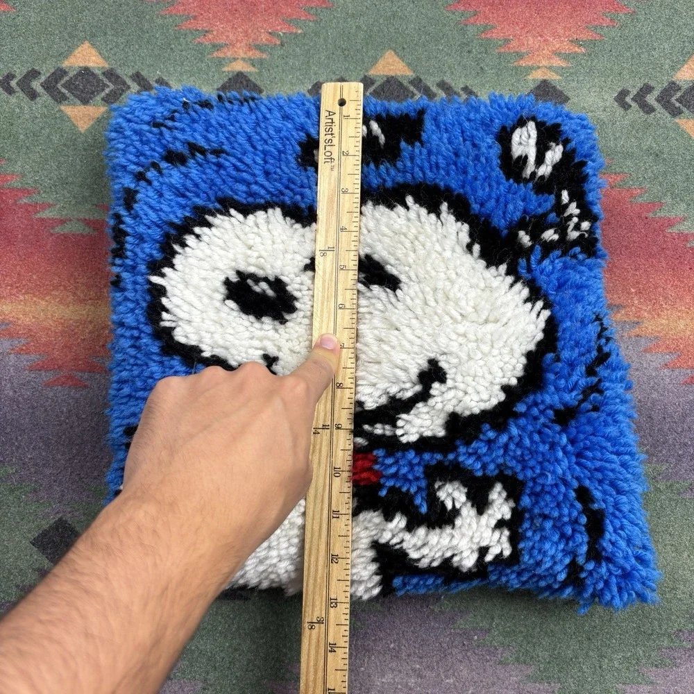 Vintage 80s Snoopy Peanuts Completed Finished Latch Hook Pillow Case Art 13